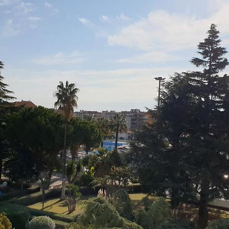 Condominio Ariazzurra S. Bart. サン・バルトロメーオ・アル・マーレ エクステリア 写真